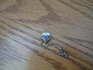 Vintage 1/10 10KT Gold Filled 1941 School Lapel Pins & Chain