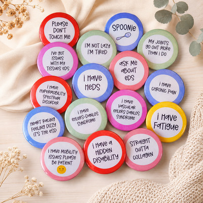 EDS Awareness Abzeichen Spoonie versteckte Behinderung chronische Krankheit Pin 25 mm