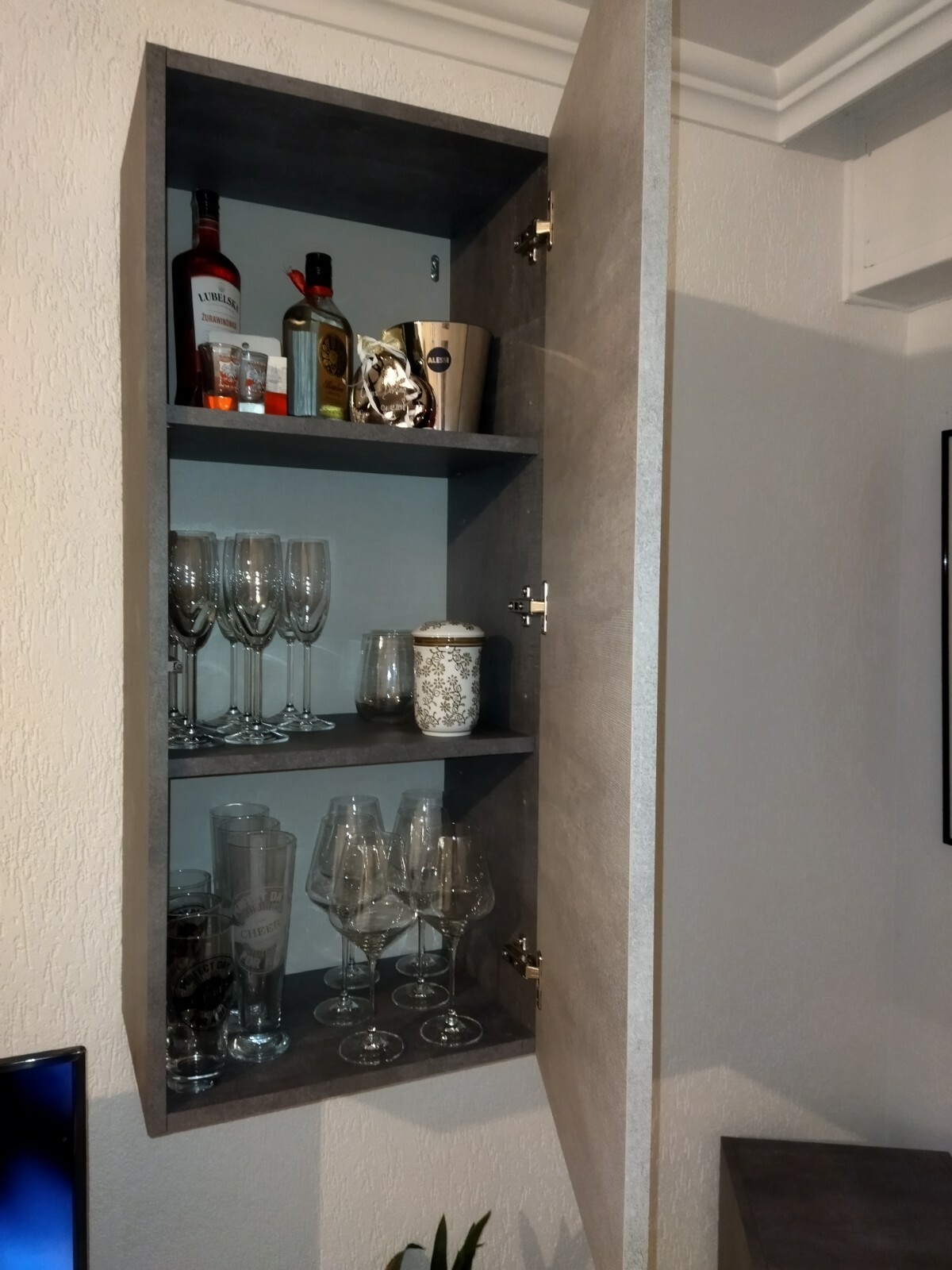 Ensemble salon de luxe contemporain en cuir italien pleine fleur et piétement métal