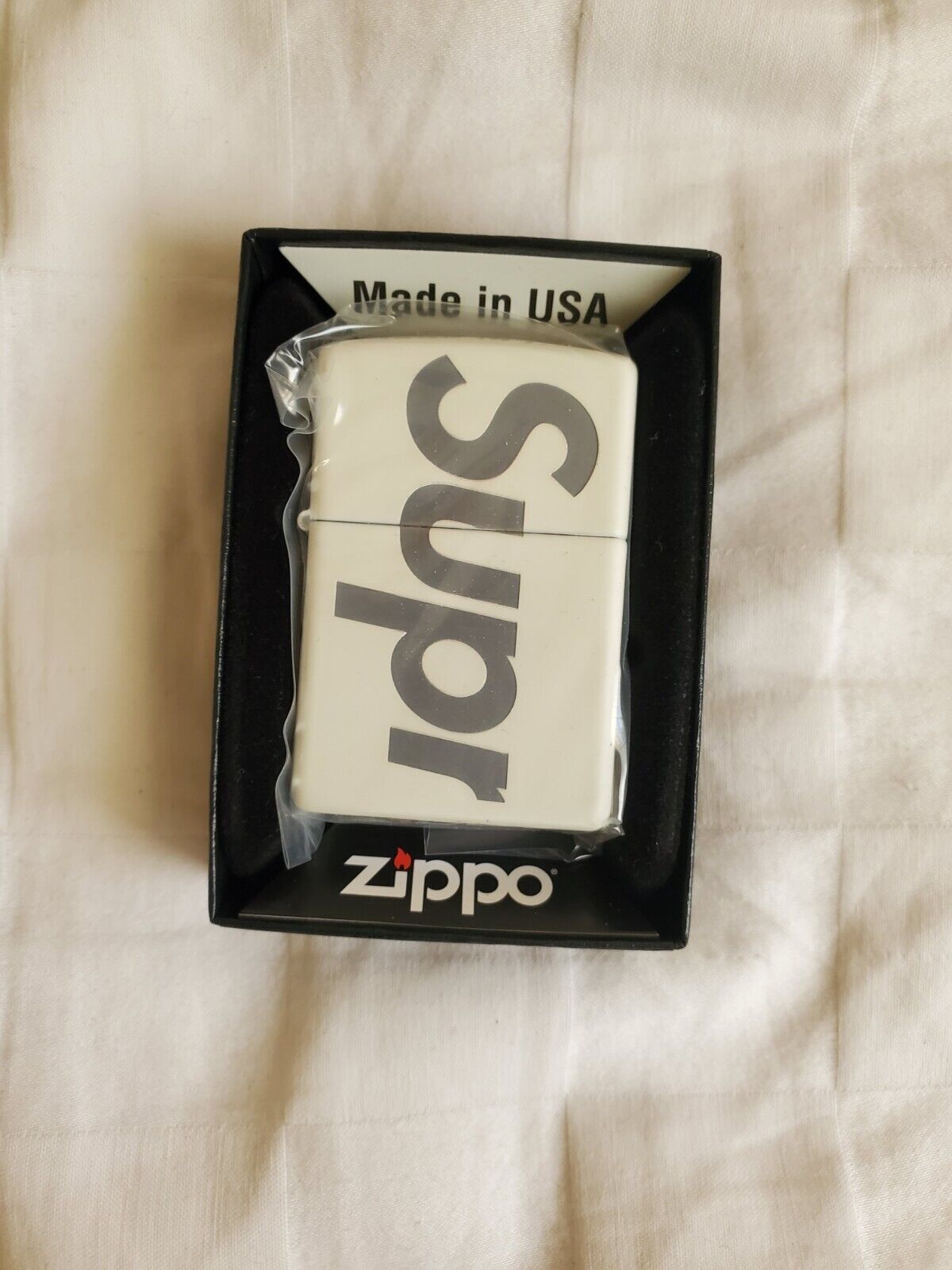 Glow in the dark SUPREME Zippo Lighter Box Logo SS20 AUTHENTIC Brand New!