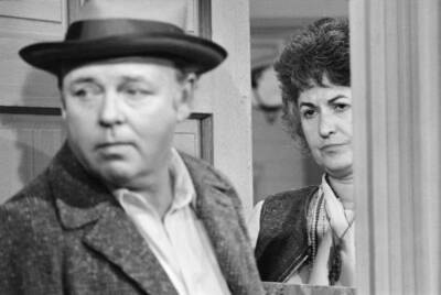 Carroll O'Connor Bea Arthur in All in the Family 1972 TV Old Photo