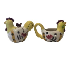 2005 Chestnut Creek Rooster/ Chicken Ceramic Cream & Sugar Set
