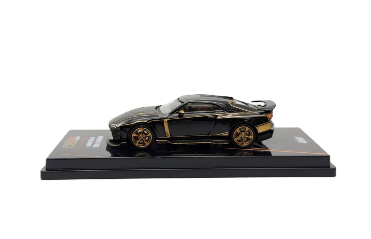 おもちゃ FH 1/64 R35 GT-R ミニカー ブラック＆ゴールド 2台セット