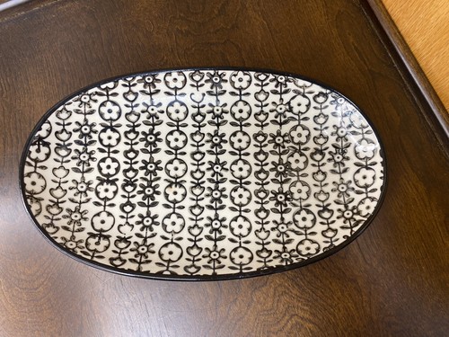 Bloomingville Karine Oval Plate ~ Danish Style Floral Cream & Black ~ 8 x 5 in. - Picture 2 of 7