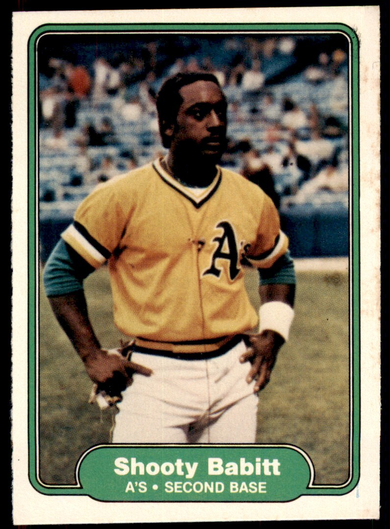 1982 Fleer Shooty Babitt Rookie . Oakland Athletics #86