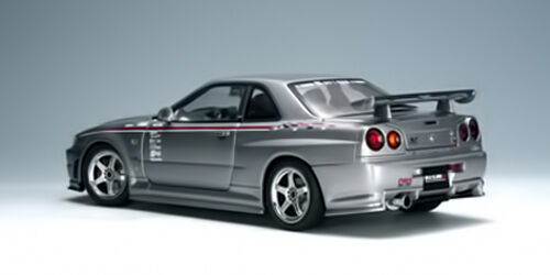 NISSAN SKYLINE GT-R (R34) NISMO S-TUNE VERSION SPARKLING SILVER by AUTOart 1:18 - Picture 1 of 6