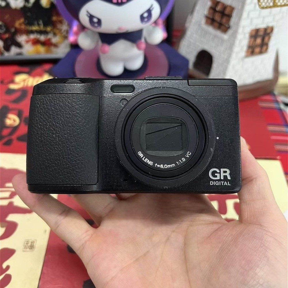 RICOH GR DIGITAL IV Camera 10.4 MP Interval Shooting Mode English