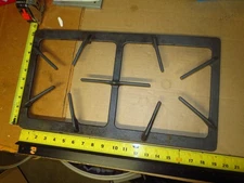 Genuine OEM Jenn-Air Cast Iron Grate #7518P 292 from JDS9860AAW Oven