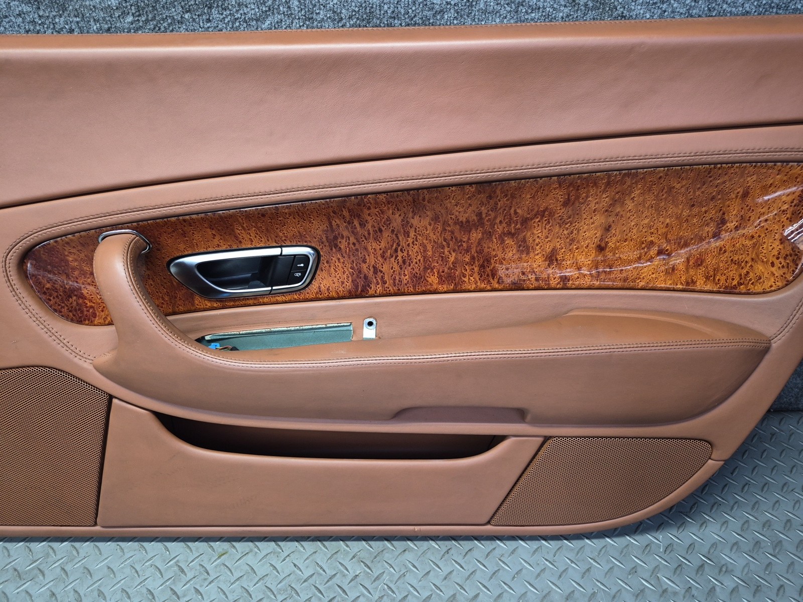 Bentley Continental GT 2003-2010 Right Door pocket trims Set