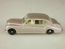 44b Rolls Royce Phantom V - 38947 Matchbox Regular Wheels