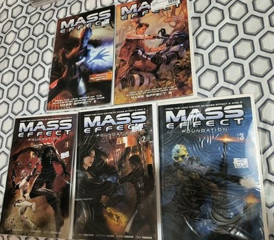Mass effect Evolution Volume 1 2 3, Redemption, Evolution - 5 TPB Very Good