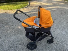 Lightweight & Comfortable Baby Stroller – Perfect for On-the-Go Families!