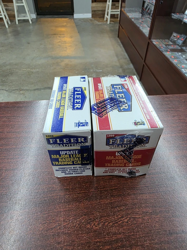 1998 & 1999 Fleer Tradition Update Baseball Complete Set Sealed  - Image 3 of 4