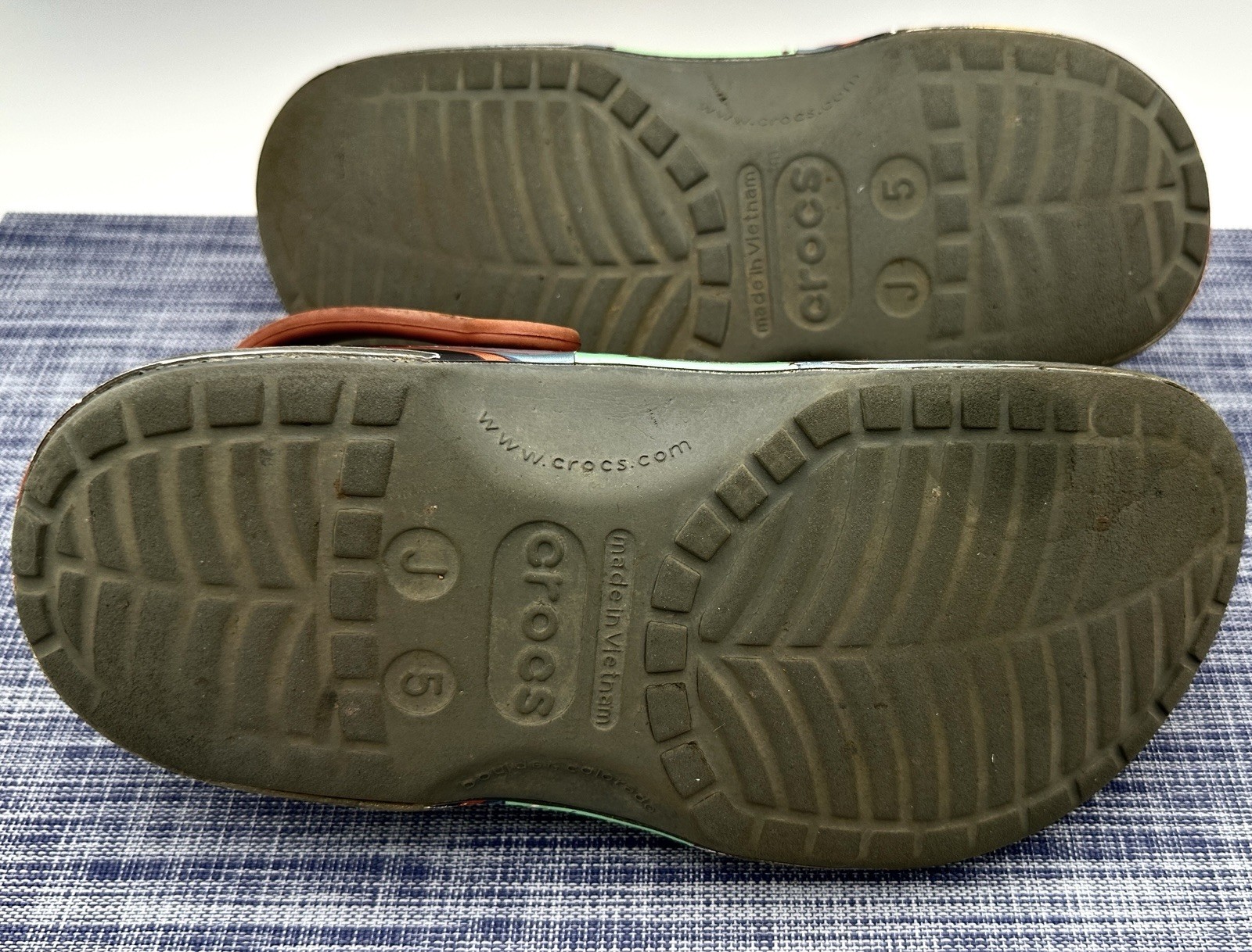 Crocs Classic Clog Pixar CARS Tow Mater Size Junior 5 image 7