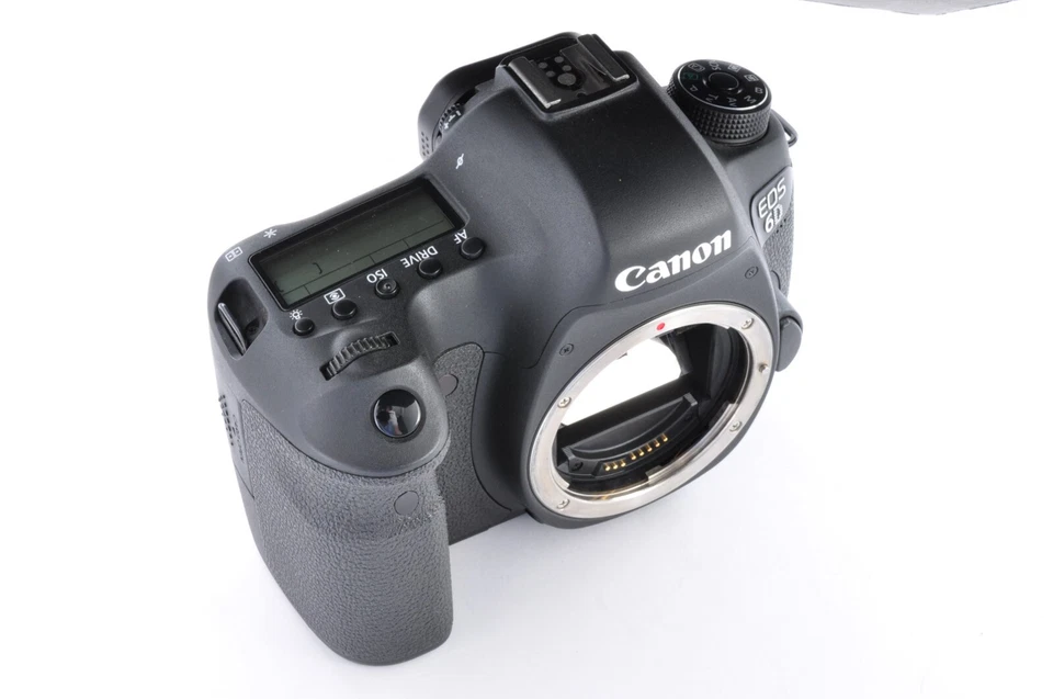 Cuerpo de cámara Canon EOS 6D recuento de obturadores: 19017 casi como nuevo de Japón #6258 Foto 2 de 4