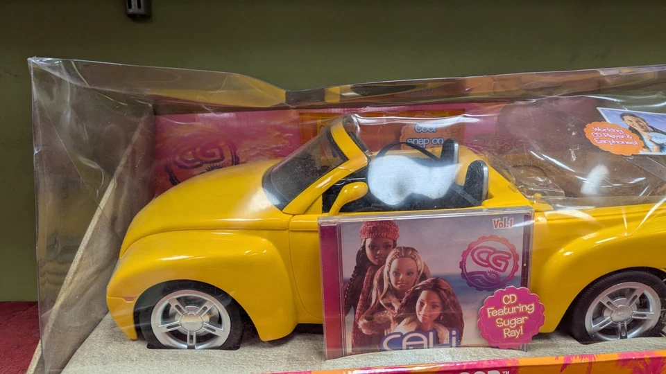 Mattel Cali Girl 2004 Barbie Amarillo Chevy SSR Coche + CD ¡LEER DESCRIPCIÓN!! Foto 3 de 4