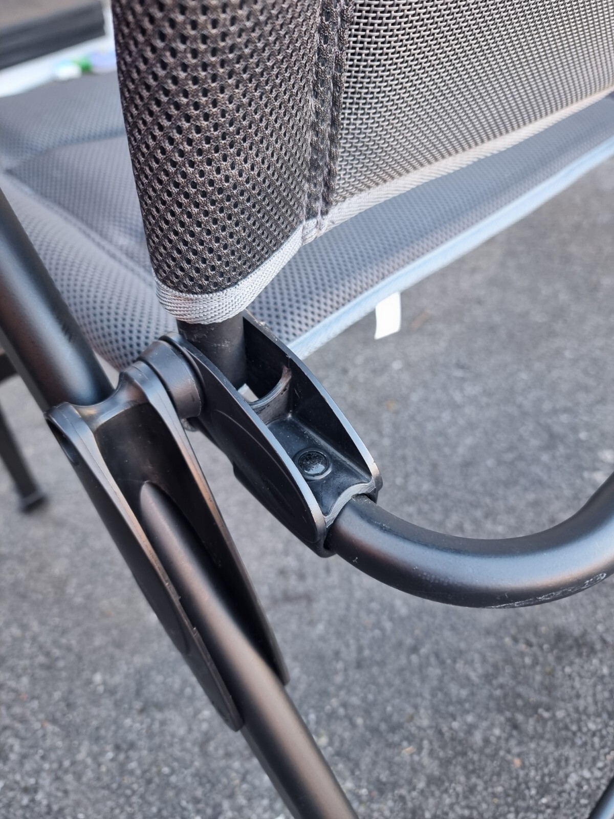 Outwell Kenai Signature Folding Camping Chairs (Charcoal Grey) x2 RRP £