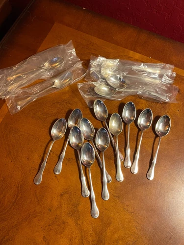 Kirk Stieff Williamsburg Queen Anne 1940 Sterling Demitasse Spoon 4 1/2"