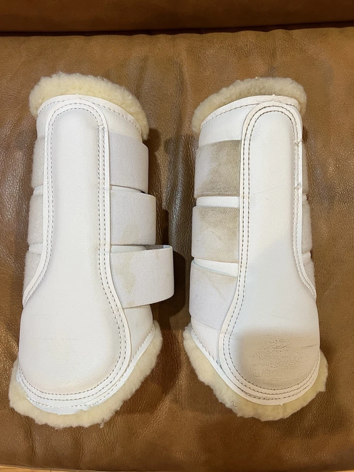 Large Kavallerie Dressage Fleece-Lined White Brushing Boots - Image 4 of 4