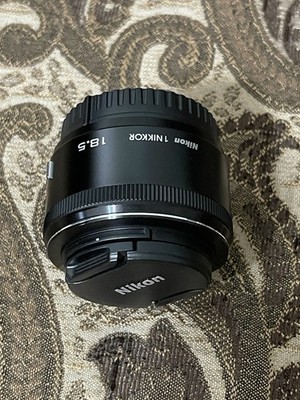 Nikon 1 NIKKOR 18.5mm f/1.8 Standard Lens with Front and Rear Caps Mint Tested