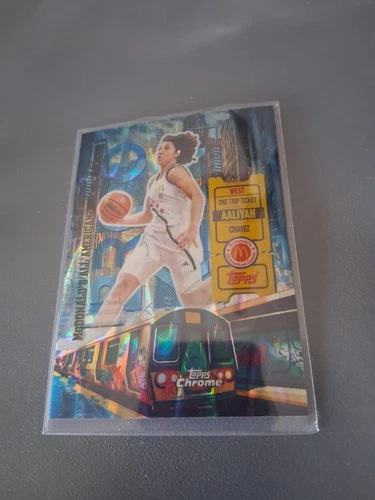 2025 Topps Chrome McDonald's All American Basketball Gold Refractor Aaliyah Chavez #HR-28