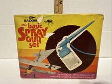 Vintage Badger 250 Basic Spray Gun Airbrush Set