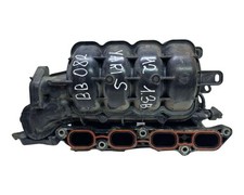 TOYOTA YARIS P9 Ansaugbrücke 1.30 Petrol 2012 30154423