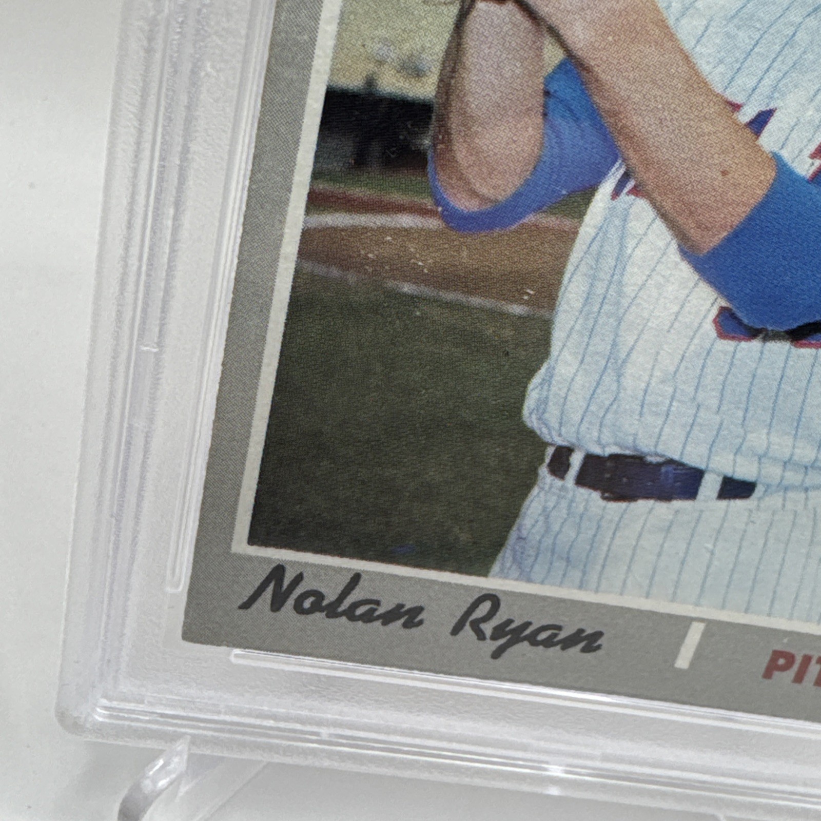 Vintage Graded Nolan Ryan 1970 Topps - High # #712 - PSA 1 view 5