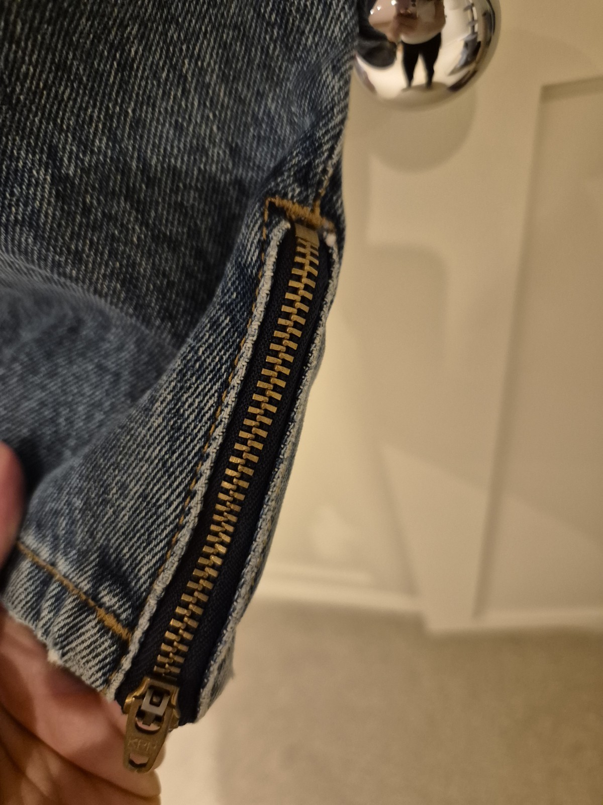 Objects Without Meaning cropped 'boy zip' jeans s… - image 4