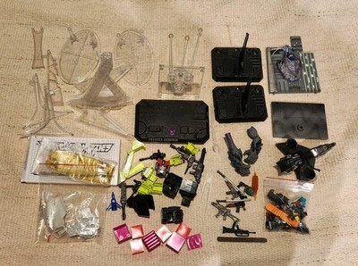 TRANSFORMERS  MARVEL LEGENDS MIX  ACCESSORIES AND BASE LOT ENERGON SOLD AS IS