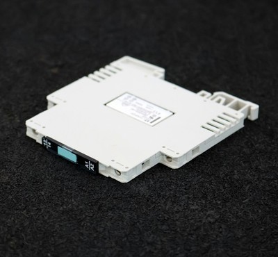 SIEMENS Eingangskoppelglied Relaiskoppler 3TX7004-2MB02 24V 0,5W 230V 3A 24V 1A