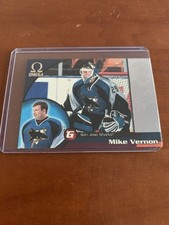 1998-99 Pacific Omega Mike Vernon #216 HOF