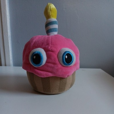Five Night s At Freddy s Funko Cupcake Plush FNAP