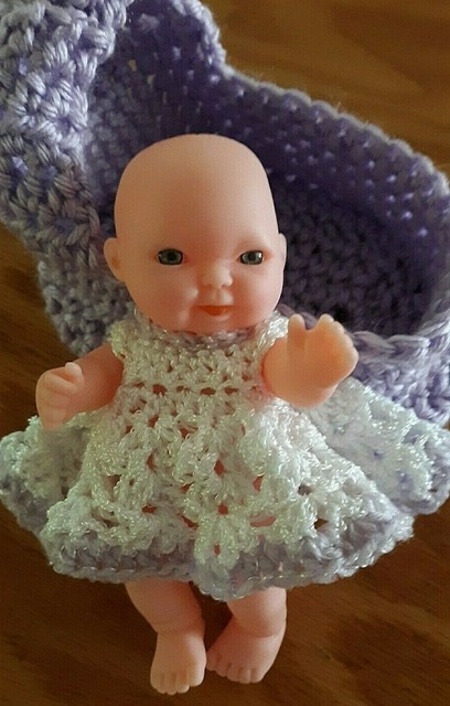 nenuco cradle sleep with me doll