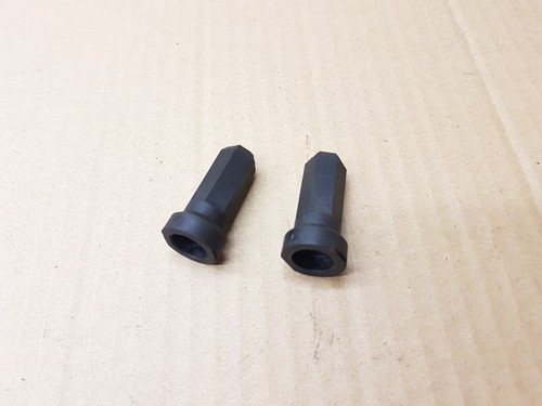 AUDI A3 8P RÜCKLEUCHTE SICHERUNGSSCHRAUBE X2 RHD