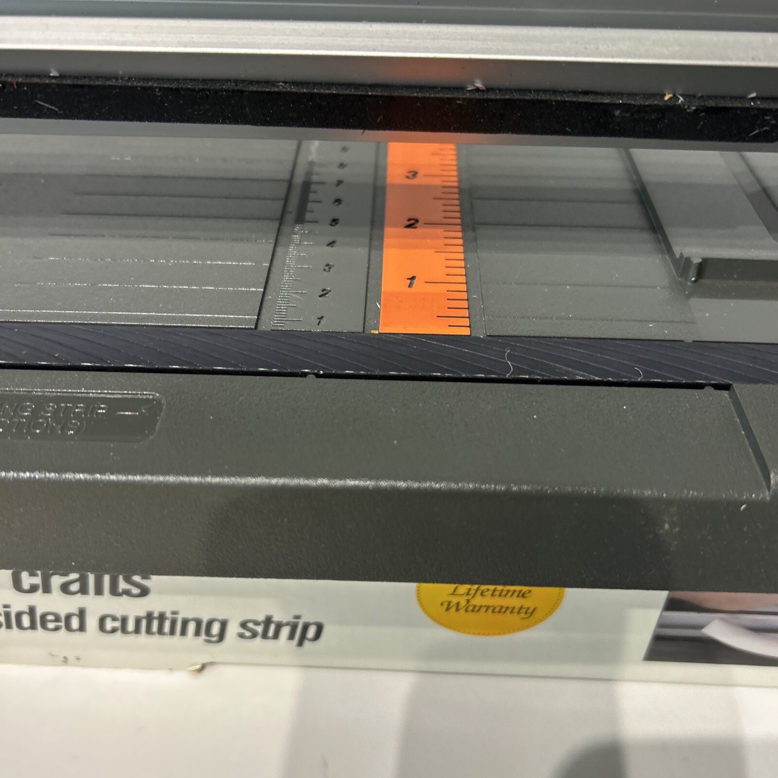 Fiskars 12" Rotary Paper Trimmer for Crafts 9580 Straight Blade SHARP