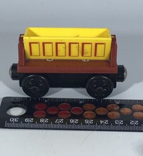 Dumper Thomas Friends Wooden Railway Car 3.5 Inches 2001