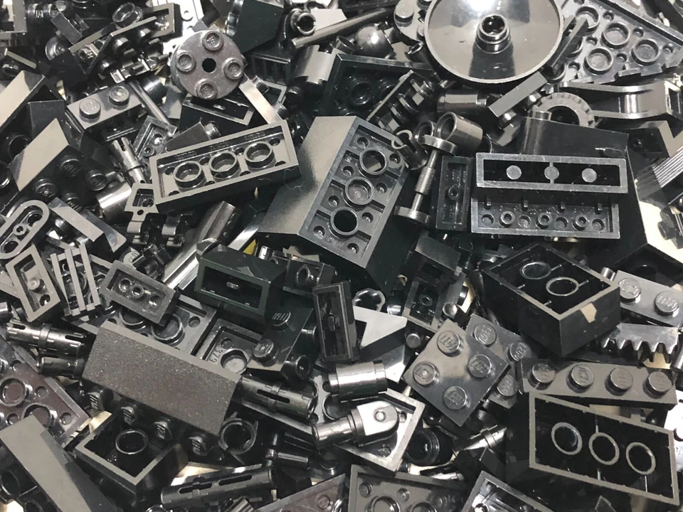 LEGO Bulk Sorted By Color & Type - Image 2 of 4