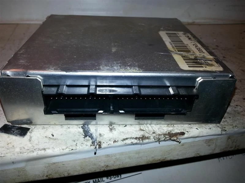 Módulo de temperatura 16243803 compatible con 96-99 OLDSMOBILE AURORA 26-143075 Foto 3 de 3