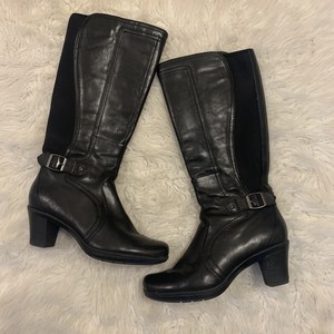 clark black leather boots