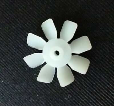 lot of 5 Small Thorgren acetal Plastic Fan 7/8 inch Diameter
