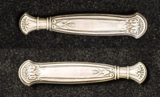 Vintage Sterling Silver Sewing Needle Case 3 inches long and 5.8 grams