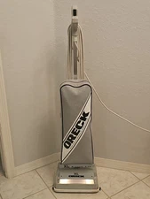 Oreck XL Vacuum Cleaner, Bagged Upright Vac for Carpets and Hard Floor