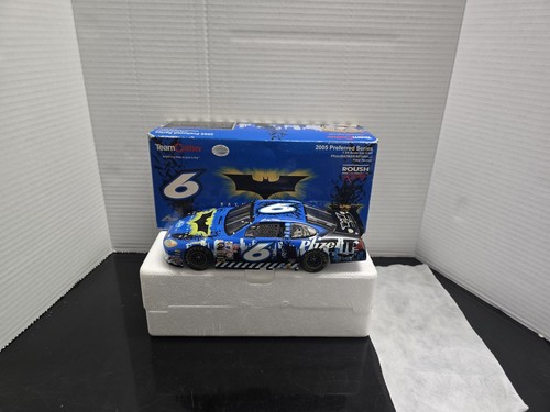 2005 MARK MARTIN #6 BATMAN BEGINS PFIZER 1/24 DIECAST MODEL CAR TEAM CALIBER