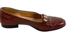 VTG Ferragamo Boutique Embossed Leather Loafers Womens Size 6B Gold Logo Italy
