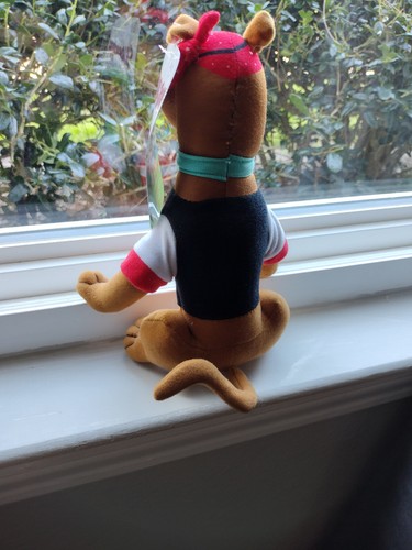 Warner Brothers Scooby Doo Pirate Costume Plush Toy - Picture 2 of 3