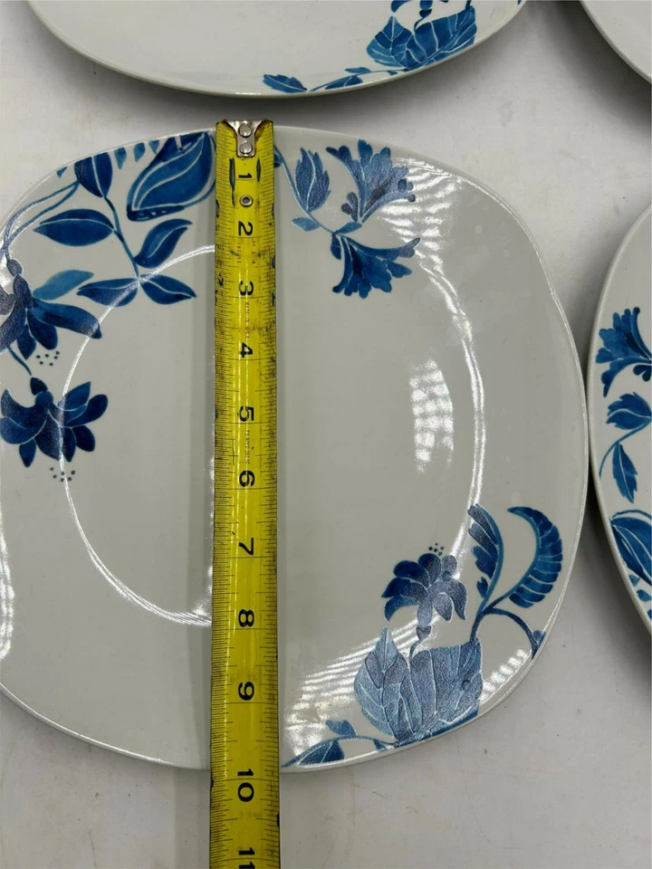 4)  TABLETOPS GALLERY / UNLIMITED  BLUE STAR  DINNER PLATES  SQUARE    VGC - Image 3 of 4