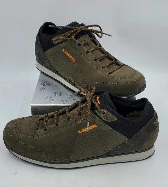 lowa approach shoes