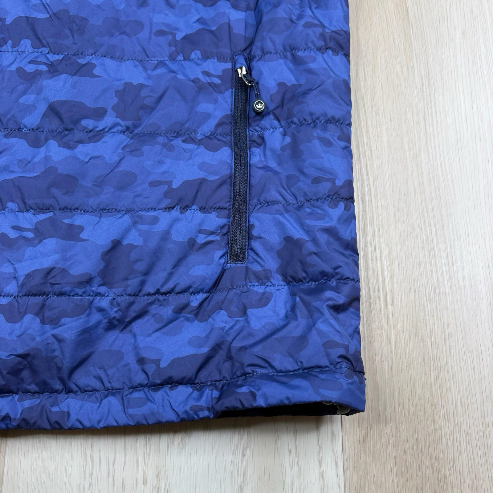 Peter Millar Camo Hyperlight Vest Performance Qui… - image 2