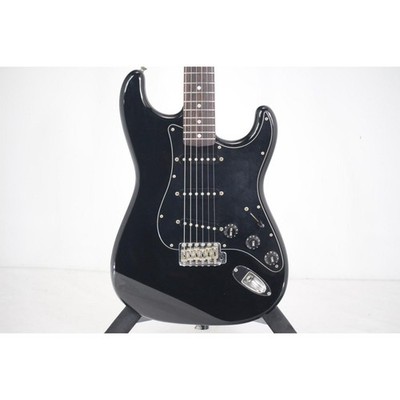 SQUIER SST-33